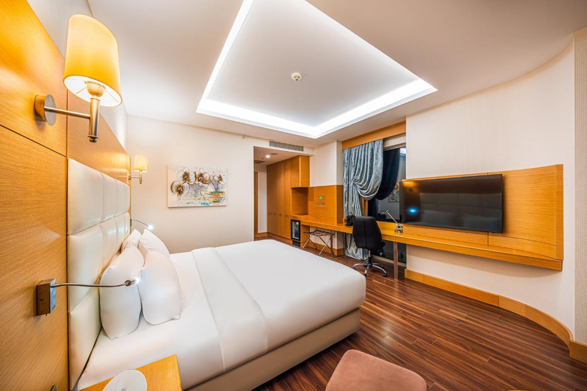 Holiday Inn Ankara - Cukurambar By Ihg Esterno foto