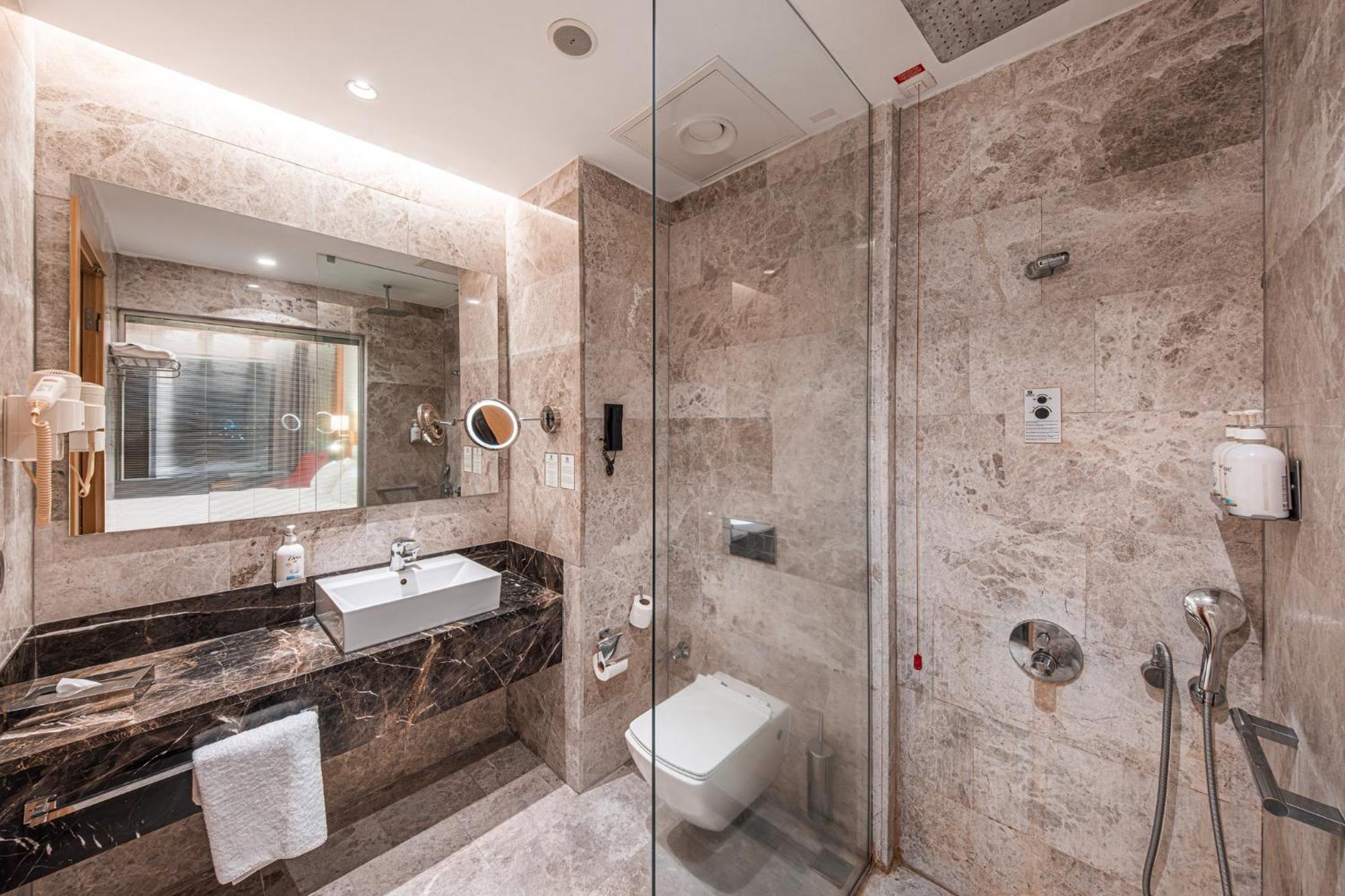 Holiday Inn Ankara - Cukurambar By Ihg Esterno foto
