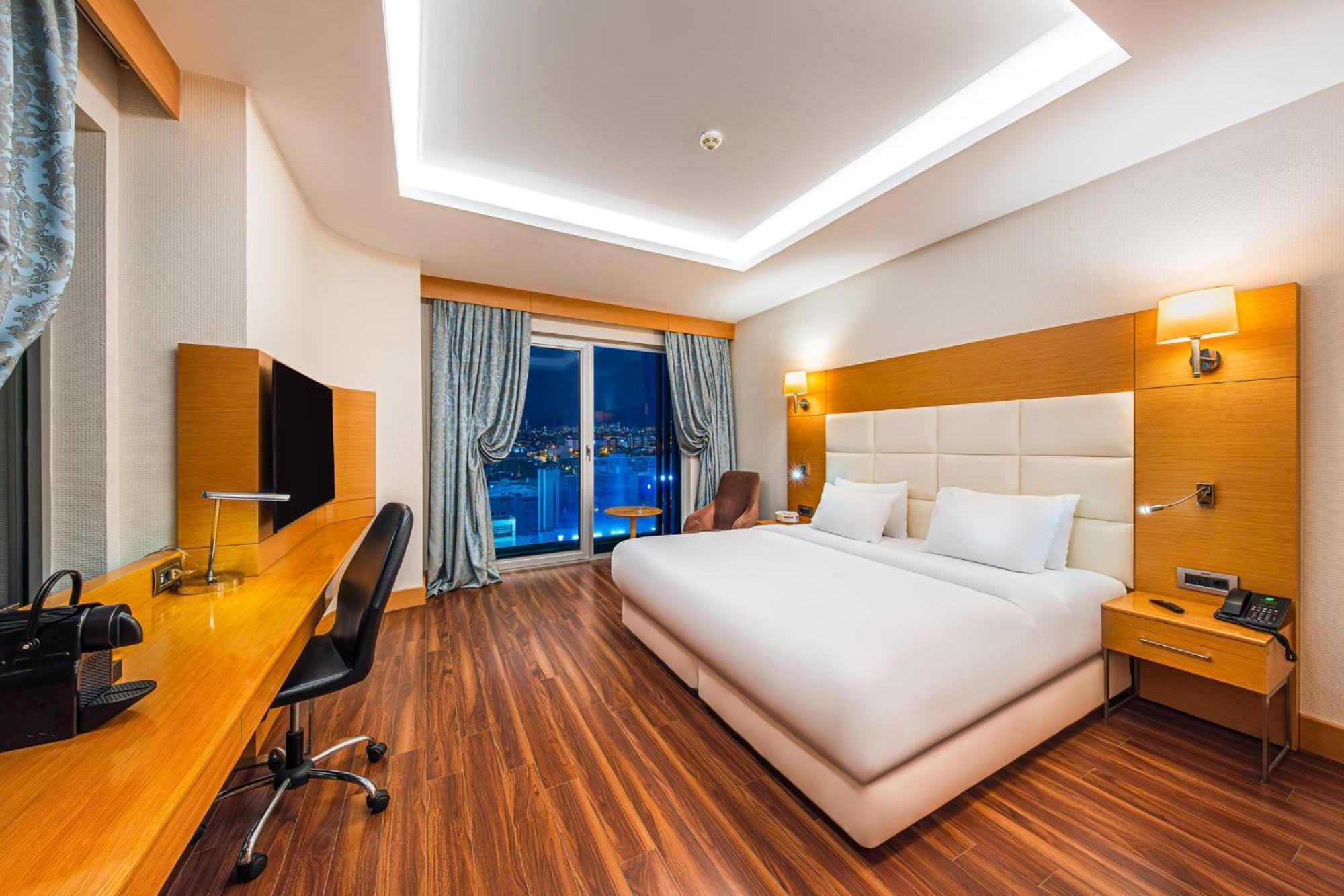 Holiday Inn Ankara - Cukurambar By Ihg Esterno foto
